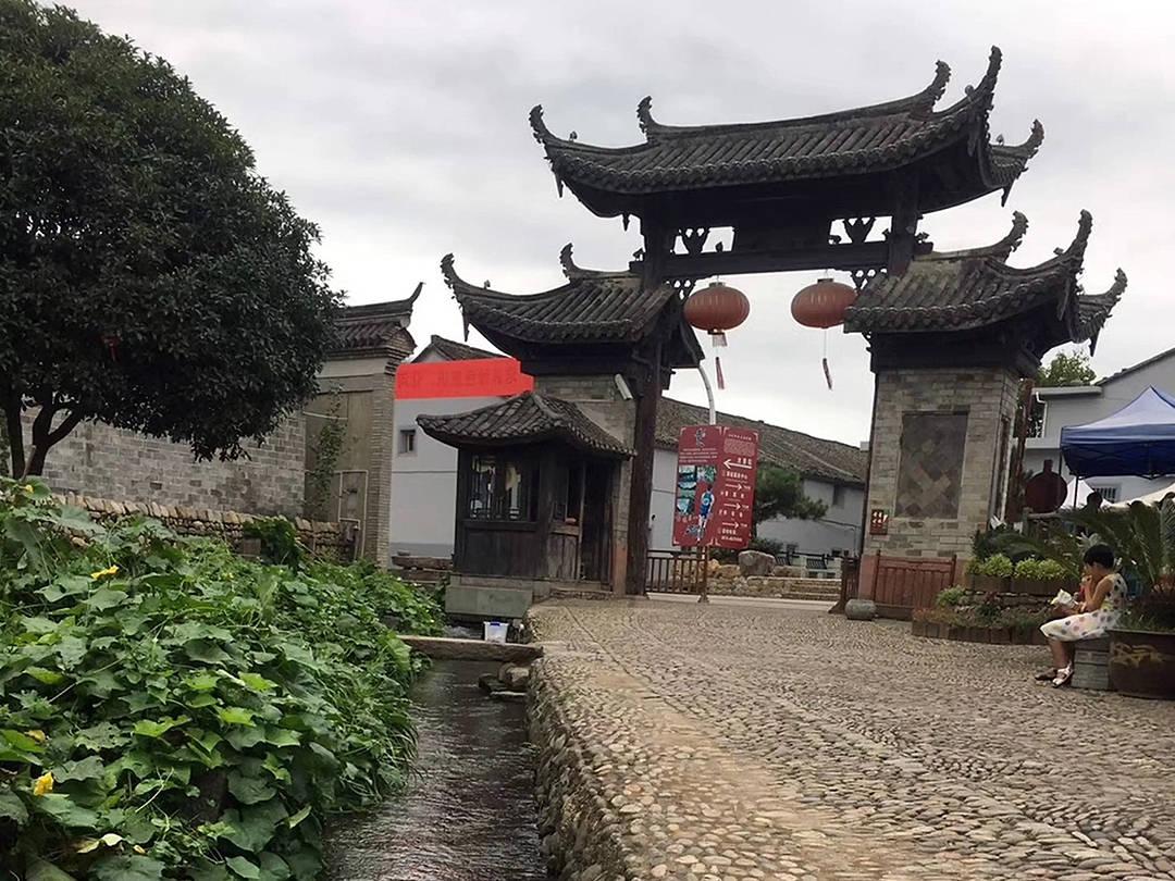 九源基因IPO:现金流大幅下滑偿债压力高企 与华东医药关系匪浅独立性待考